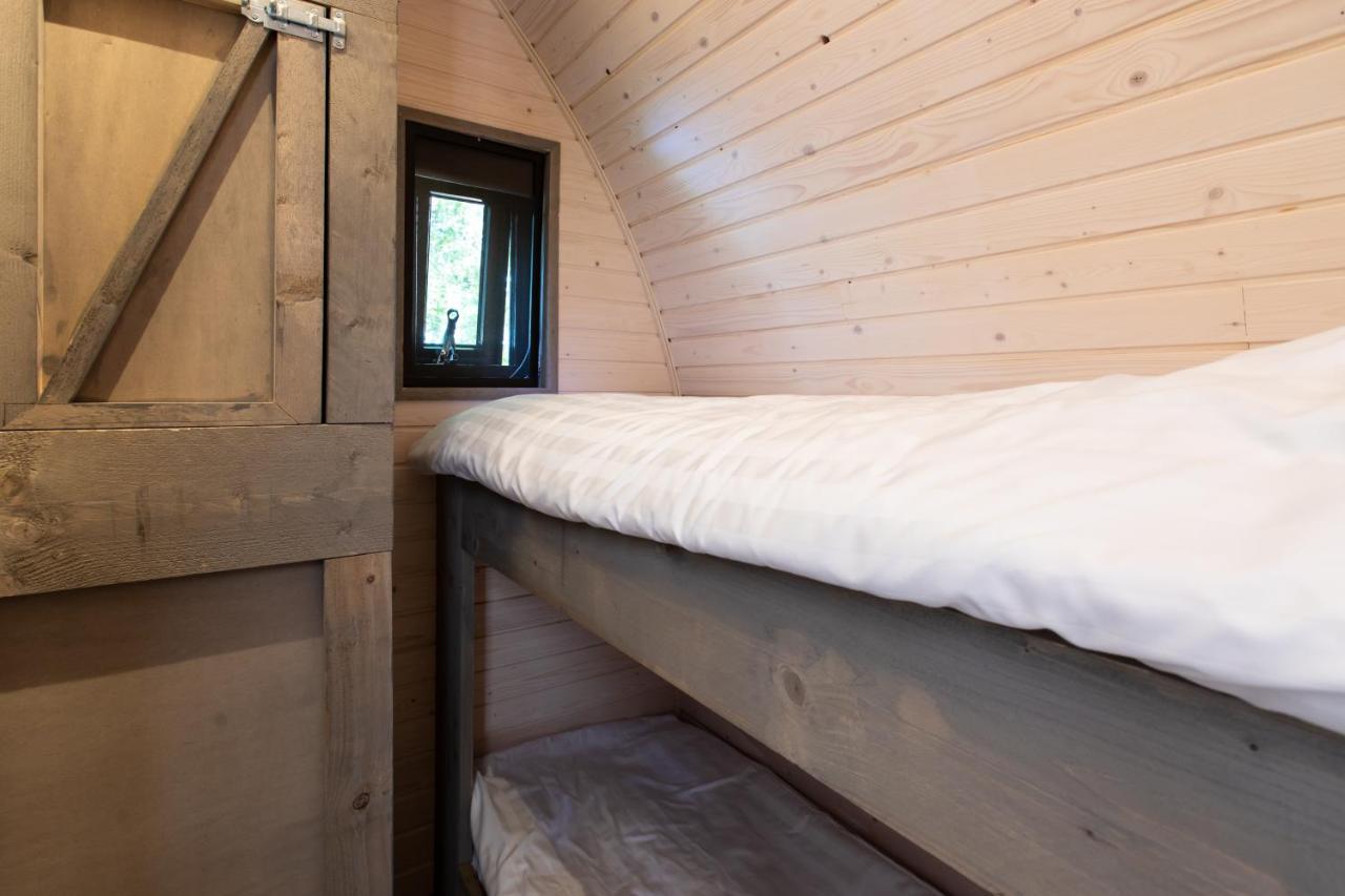 Pod Huisje Met Hottub Dokkum Exteriér fotografie
