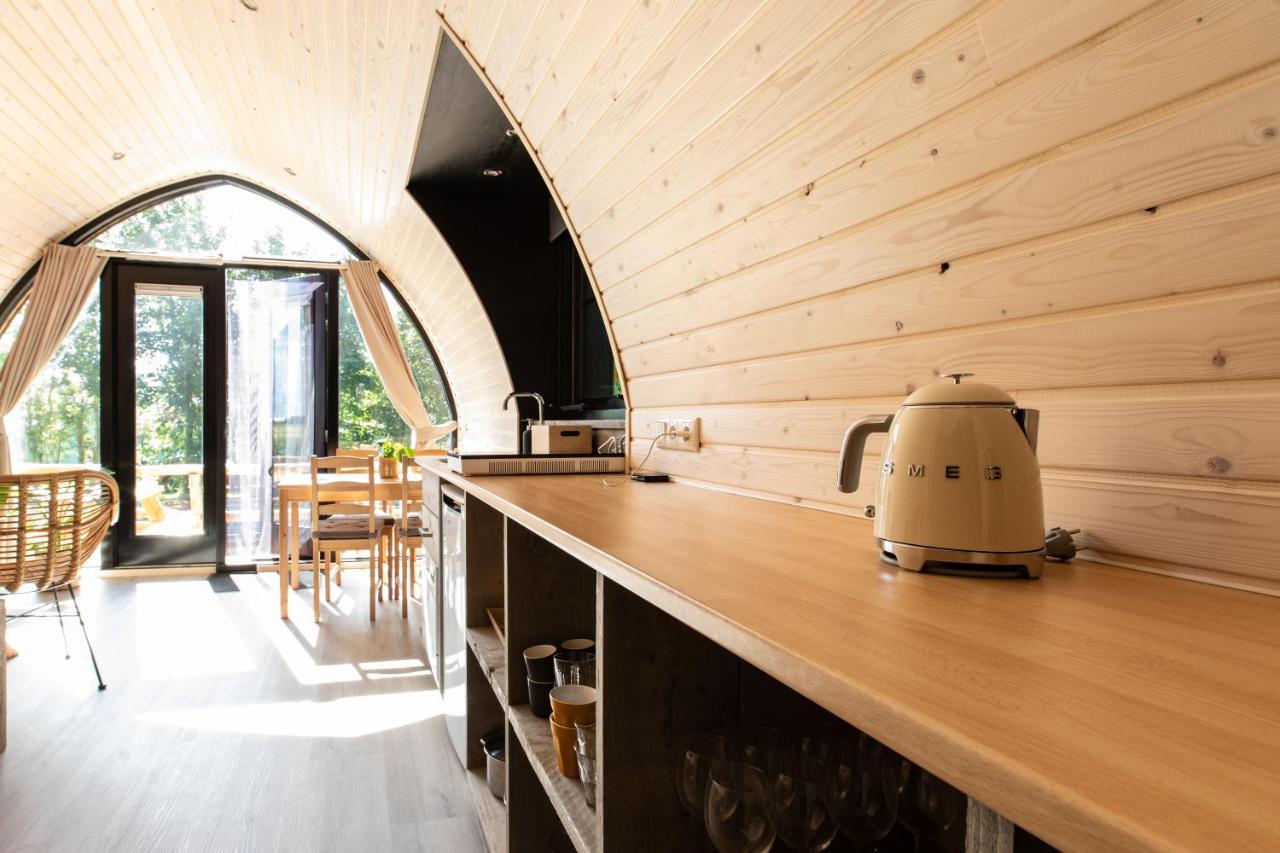 Pod Huisje Met Hottub Dokkum Exteriér fotografie