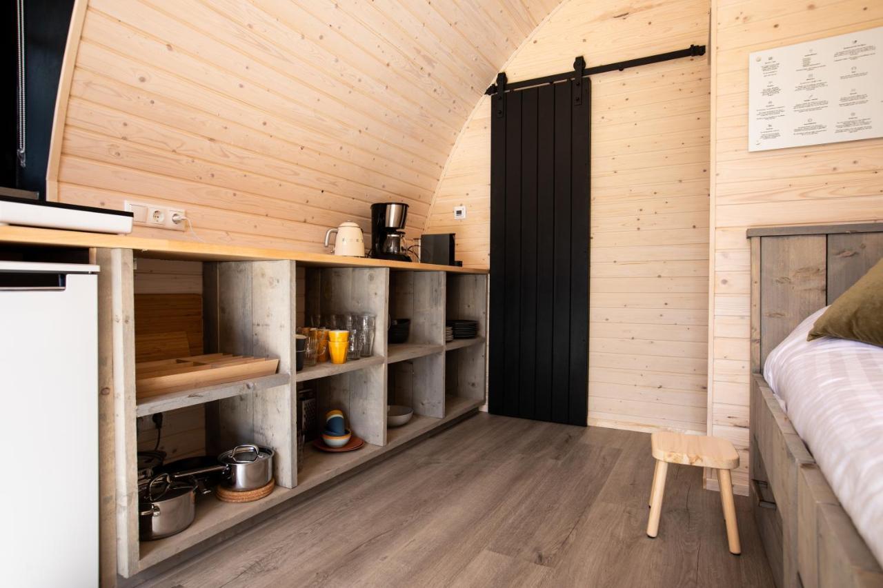 Pod Huisje Met Hottub Dokkum Exteriér fotografie