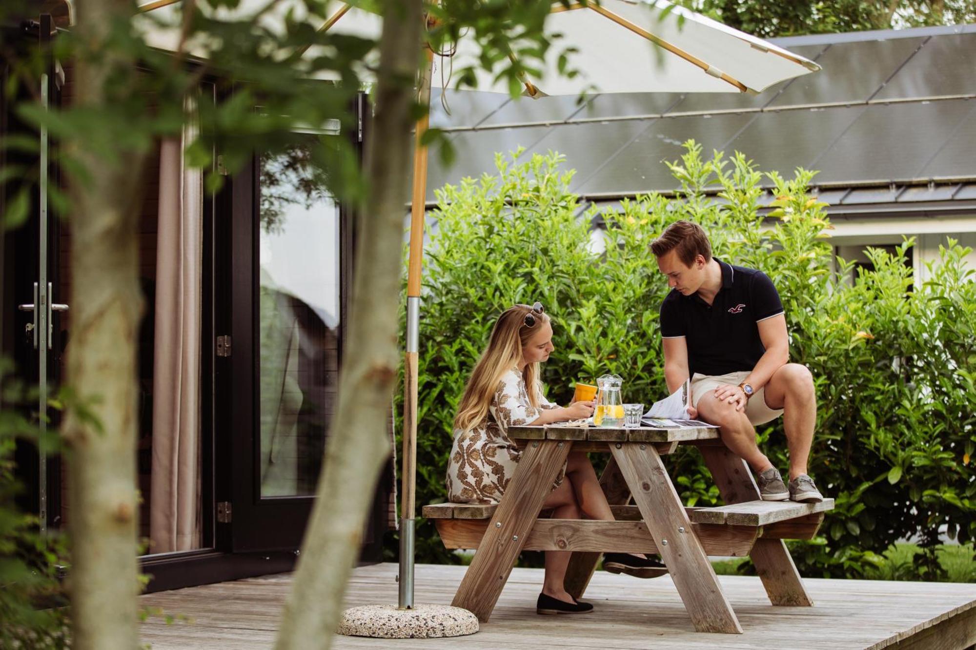 Pod Huisje Met Hottub Dokkum Exteriér fotografie